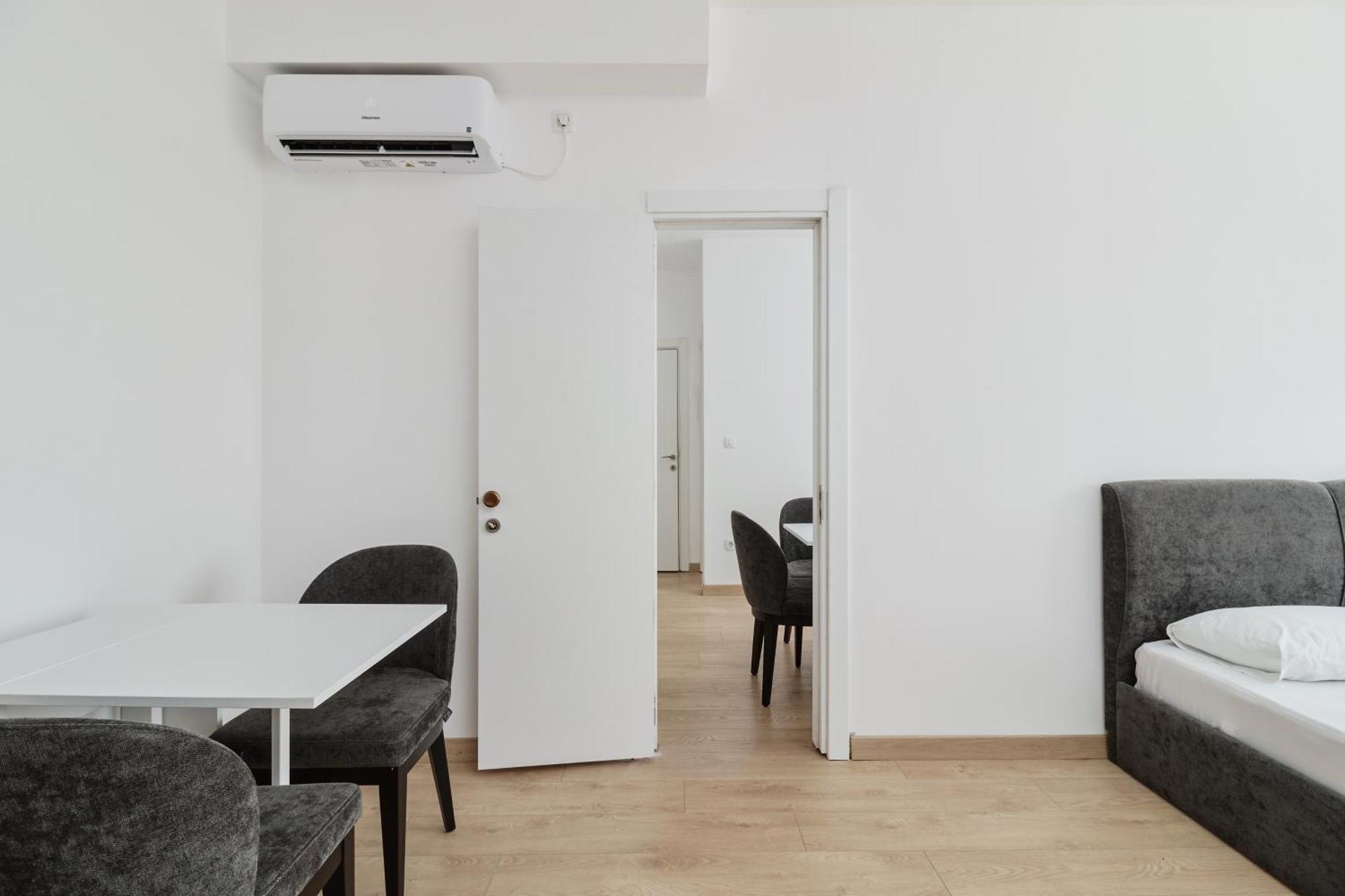 Adriatic Heights Aparthotel Kavač Eksteriør bilde